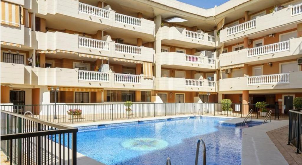 Torrevida 80 Metros De La Playa Y Piscina Abierta Διαμέρισμα Rincón de la Victoria Εξωτερικό φωτογραφία
